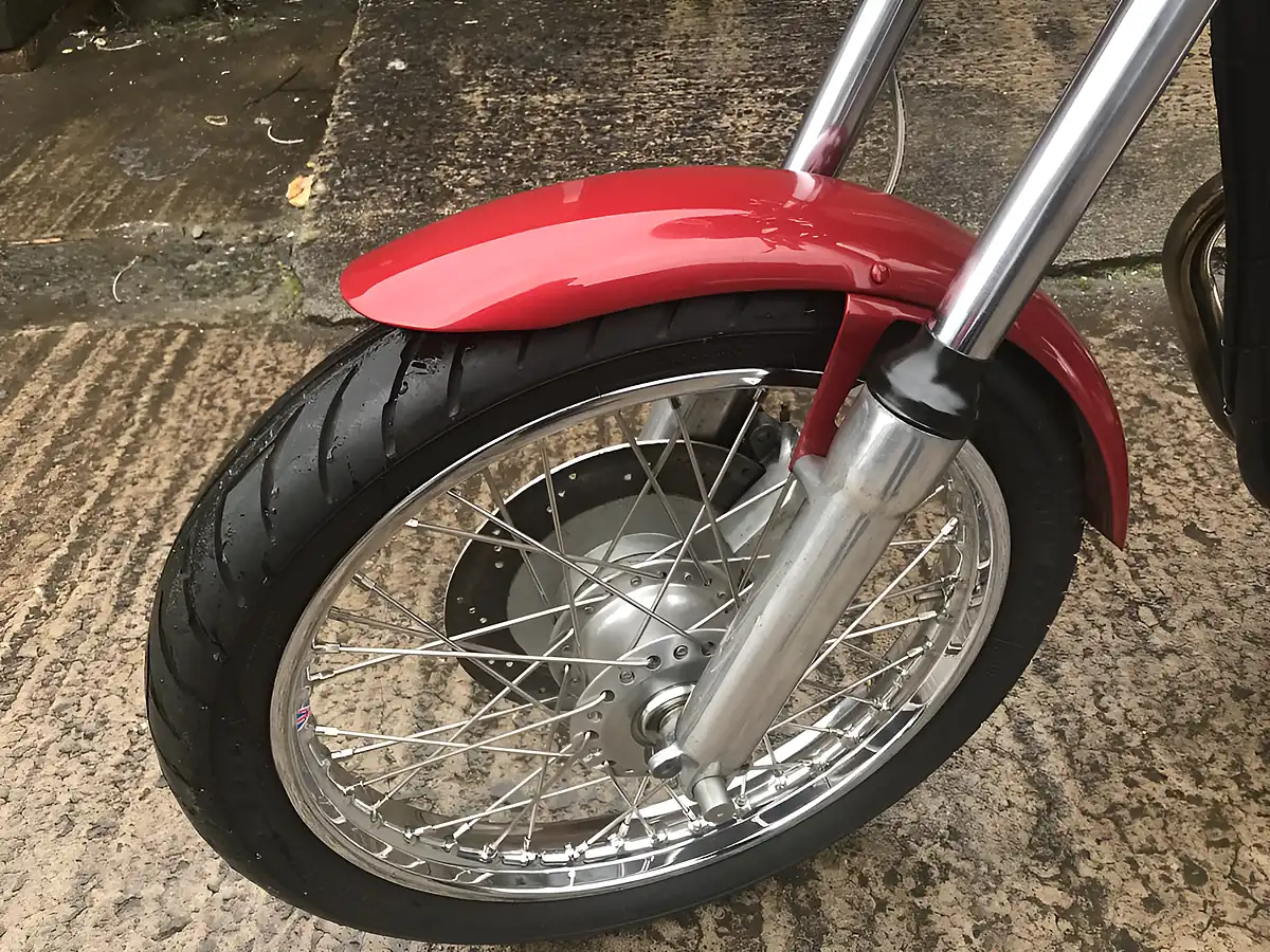Used 1974 Norton 850 Commando - Interior and Exterior details 11
