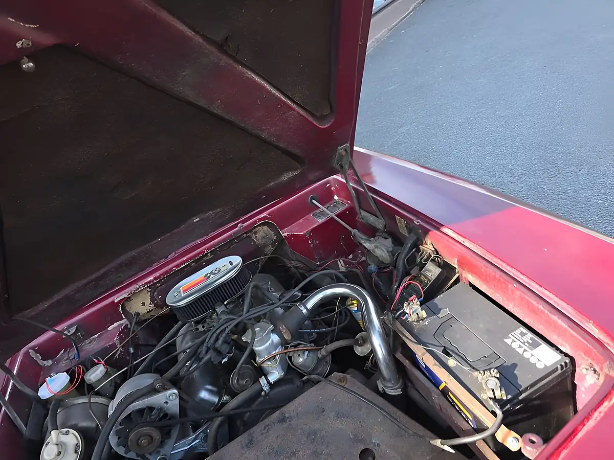 Used 1974 Reliant Scimitar Gte Coupe Burgundy - Interior and Exterior details 14