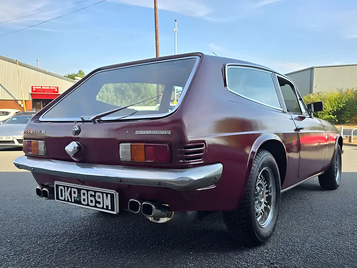 Used 1974 Reliant Scimitar Gte Coupe Burgundy - Interior and Exterior details 9