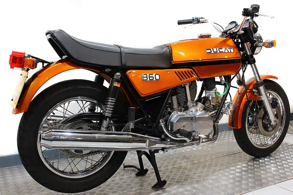 Used 1975 Ducati 860GT Orange - Interior and Exterior details 3