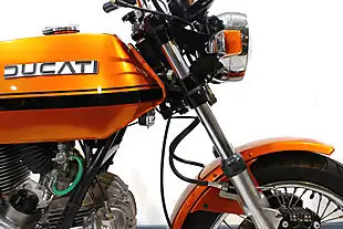 Used 1975 Ducati 860GT Orange - Interior and Exterior details 4