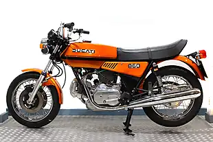 Used 1975 Ducati 860GT Orange - Interior and Exterior details 9