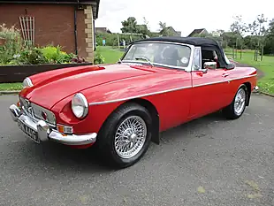 Used 1975 MG Mgb Roadster Tartan Red - Interior and Exterior details 6