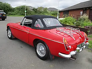 Used 1975 MG Mgb Roadster Tartan Red - Interior and Exterior details 7