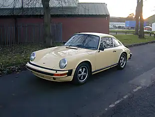 Used 1975 Porsche 911 Coupe Primrose Yellow - Interior and Exterior details 8