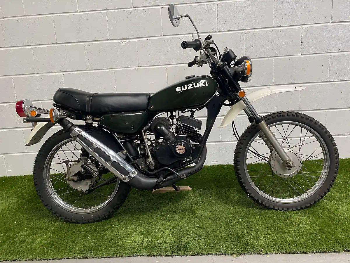 Used 1975 Suzuki TS90 Green - Front View