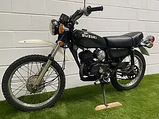 Used 1975 Suzuki TS90 Green - Interior and Exterior details 11