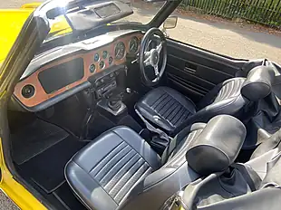 Used 1975 Triumph TR6 Yellow - Interior and Exterior details 10