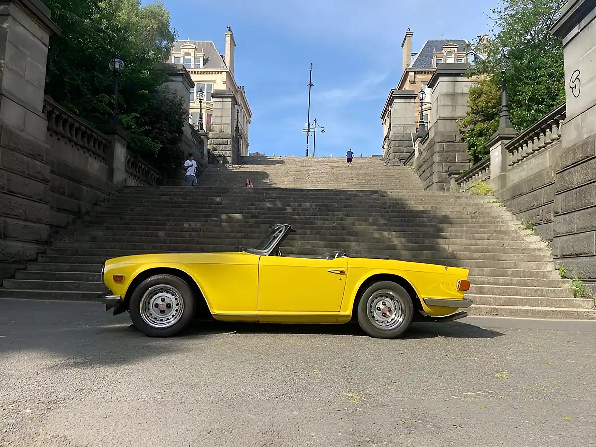 Used 1975 Triumph TR6 Yellow - Interior and Exterior details 11