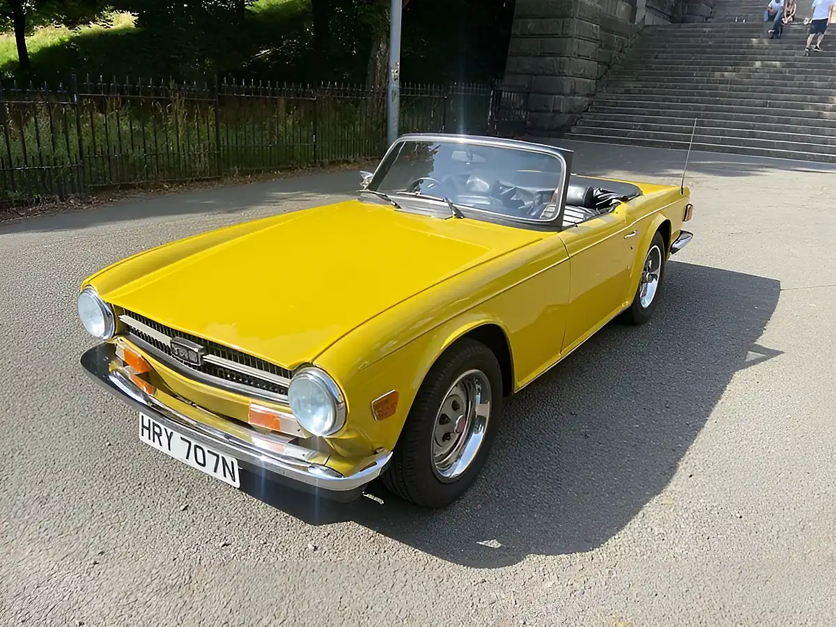 Used 1975 Triumph TR6 Yellow - Interior and Exterior details 13