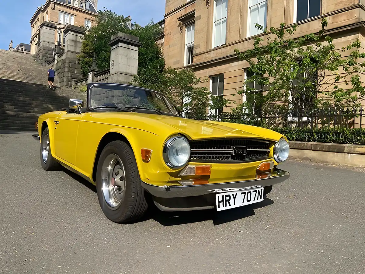 Used 1975 Triumph TR6 Yellow - Interior and Exterior details 19