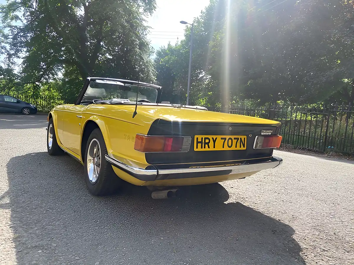 Used 1975 Triumph TR6 Yellow - Interior and Exterior details 3