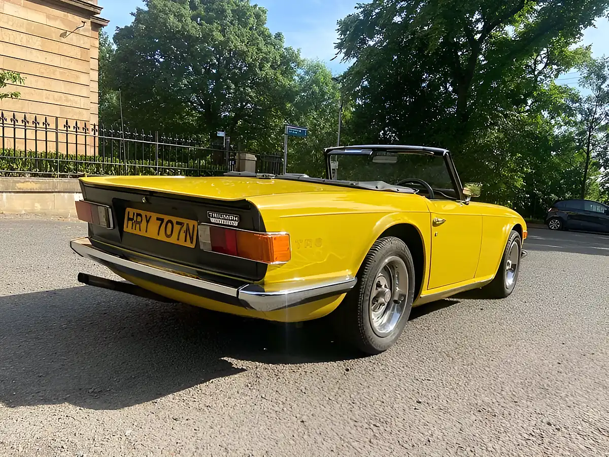 Used 1975 Triumph TR6 Yellow - Interior and Exterior details 7