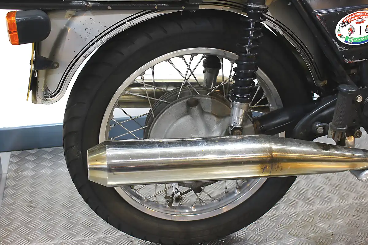 Used 1976 BMW R75/6 Silver - Interior and Exterior details 6