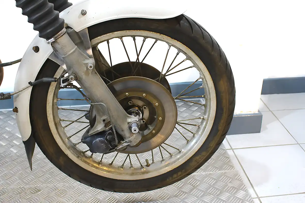 Used 1976 BMW R75/6 Silver - Interior and Exterior details 8