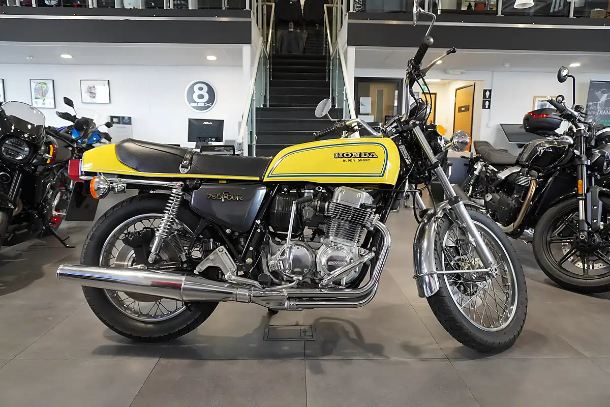 Used 1976 Honda CB750 Yellow - Front View