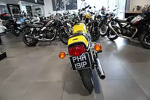 Used 1976 Honda CB750 Yellow - Interior and Exterior details 4
