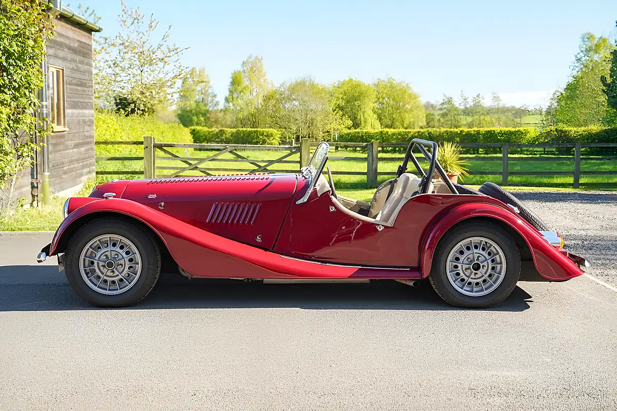 Used 1976 Morgan Plus 8 - Interior and Exterior details 3