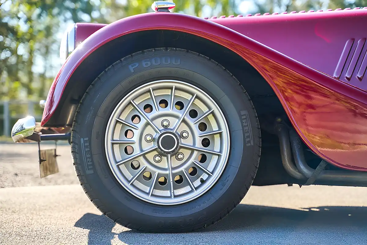 Used 1976 Morgan Plus 8 - Interior and Exterior details 8