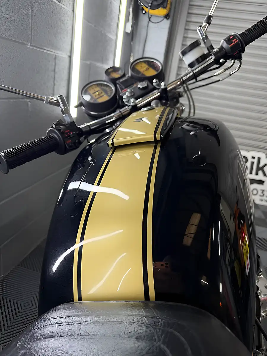 Used 1976 Suzuki GT Black - Interior and Exterior details 13