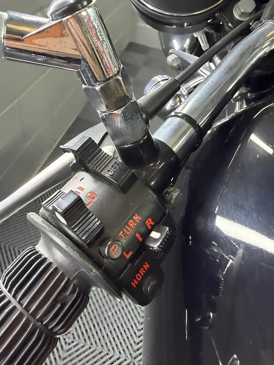 Used 1976 Suzuki GT Black - Interior and Exterior details 20