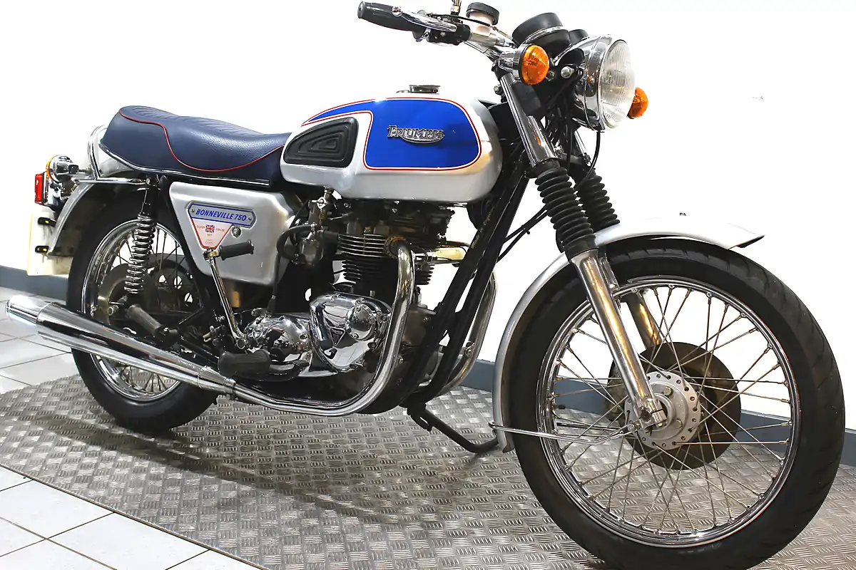 Used 1977 Triumph Bonneville T140VJ Jubilee Blue - Interior and Exterior details 2