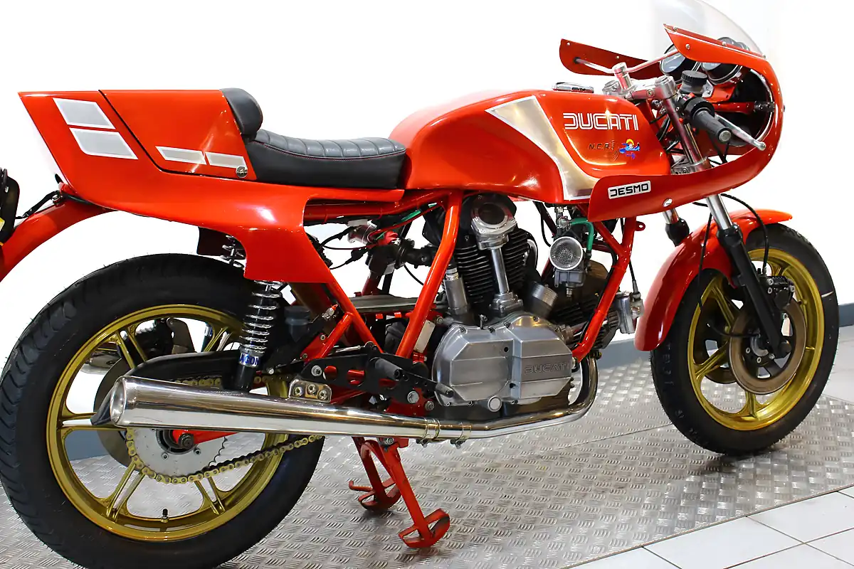 Used 1978 Ducati 900SD Darmah Red - Interior and Exterior details 3