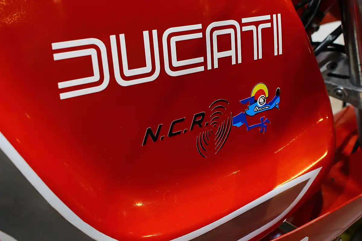 Used 1978 Ducati 900SD Darmah Red - Interior and Exterior details 7
