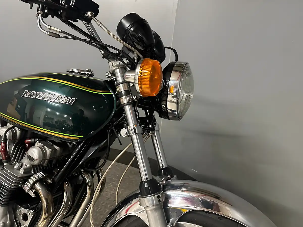 Used 1978 Kawasaki Z1 Z Green - Interior and Exterior details 12