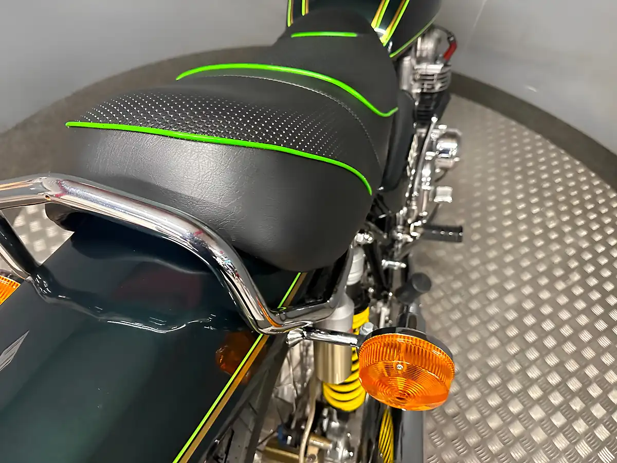 Used 1978 Kawasaki Z1 Z Green - Interior and Exterior details 13