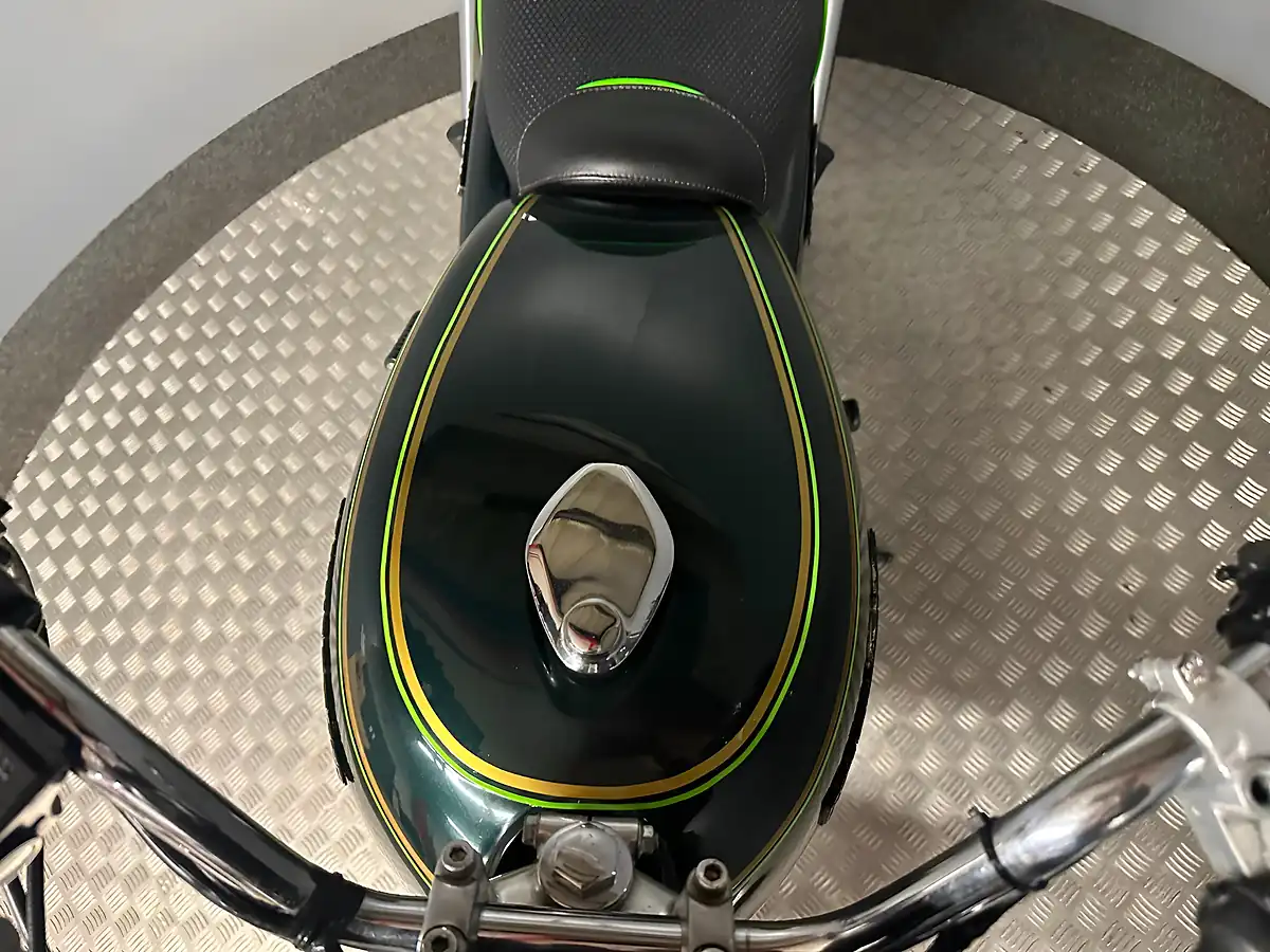 Used 1978 Kawasaki Z1 Z Green - Interior and Exterior details 8