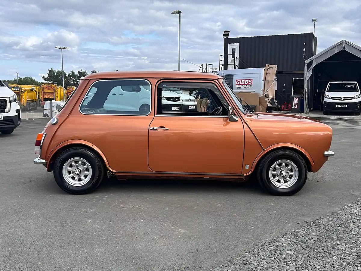 Used 1978 MINI MINI - Interior and Exterior details 8