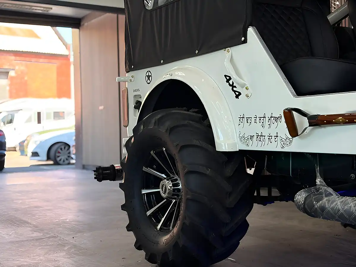 Used 1979 Jeep Jeep Mahindra Jeep [rare Opportunity] White - Interior and Exterior details 10