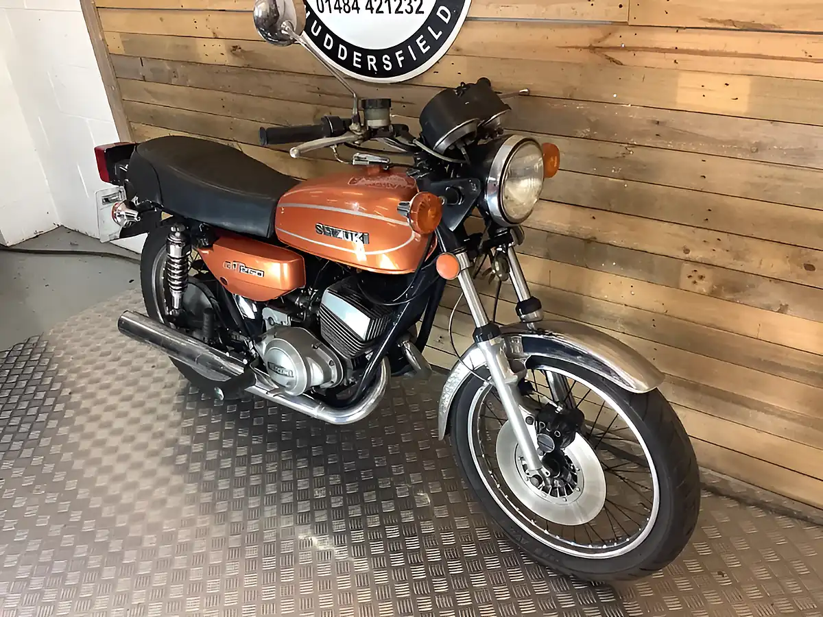 Used 1979 Suzuki GT - Interior and Exterior details 5