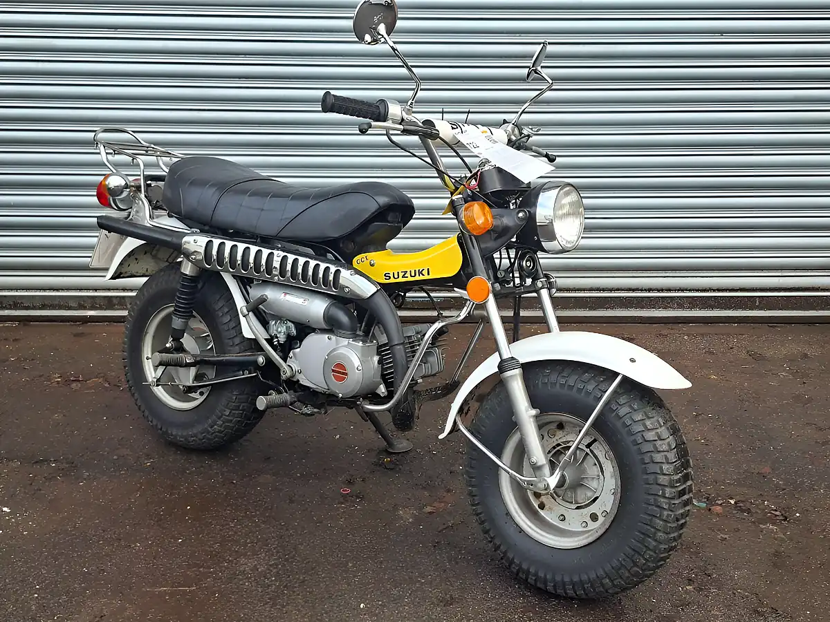 Used 1979 Suzuki Rv Yellow - Front View