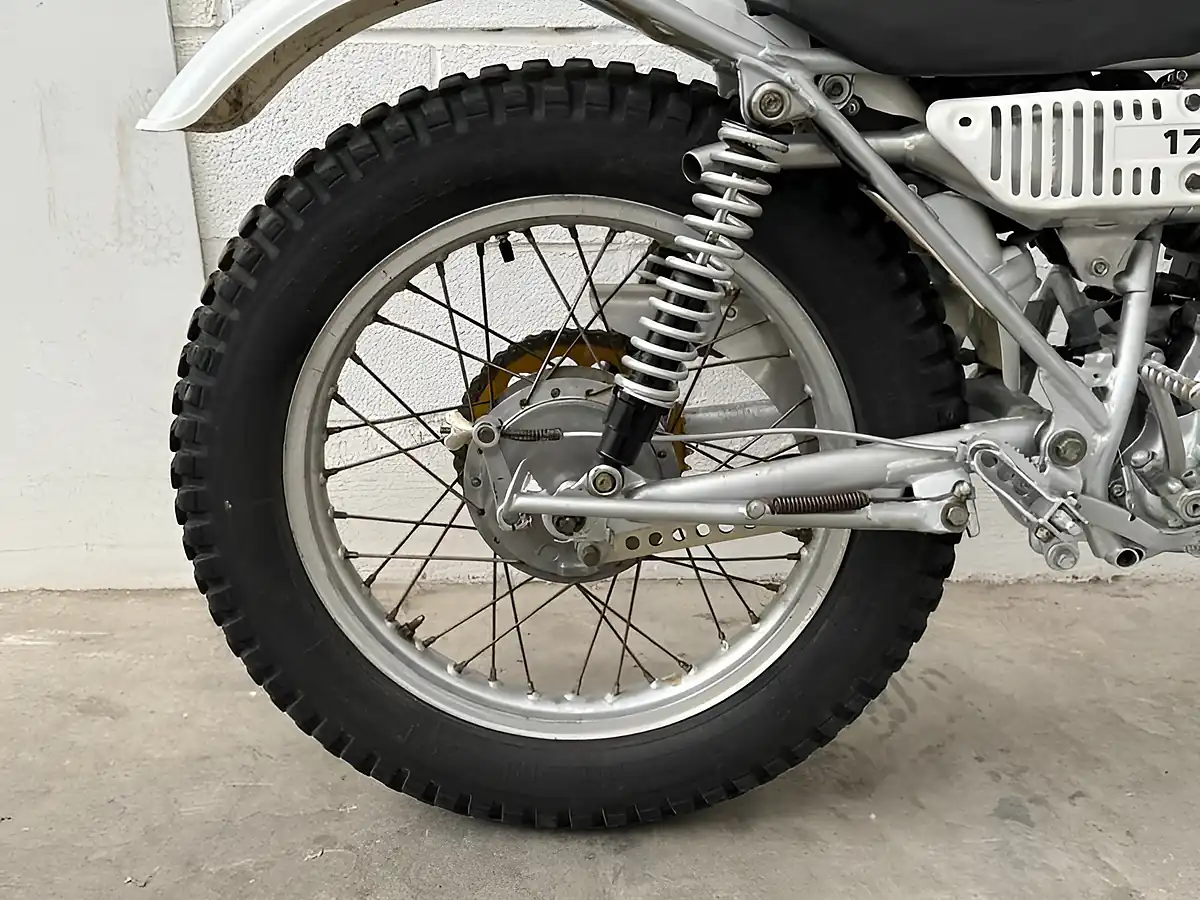 Used 1979 Yamaha Tx - Interior and Exterior details 3