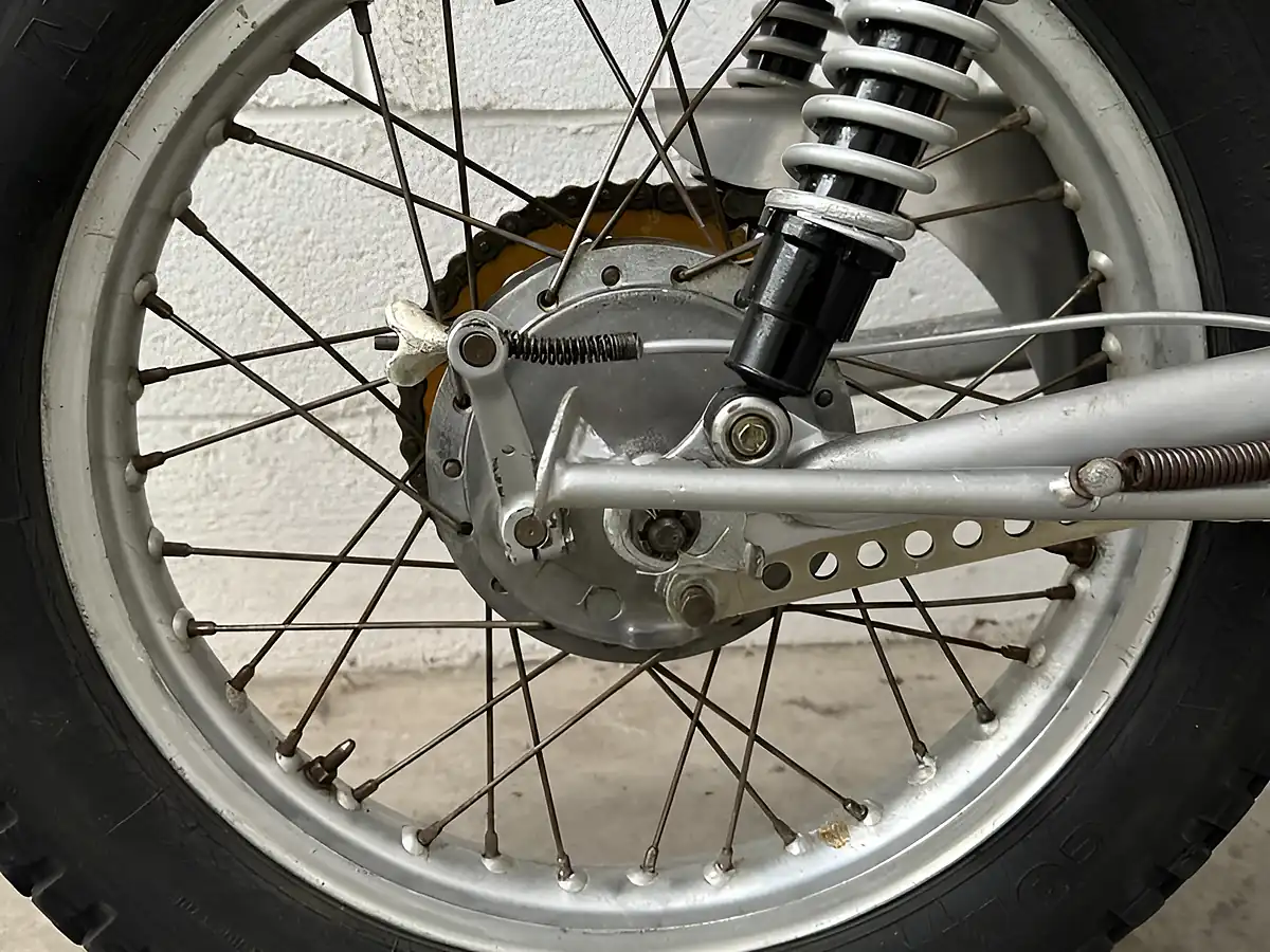 Used 1979 Yamaha Tx - Interior and Exterior details 4