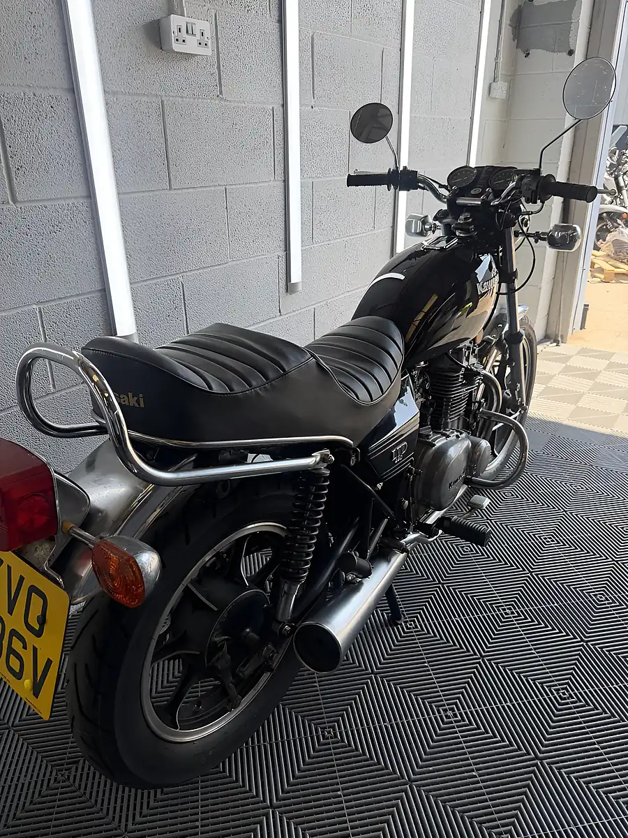 Used 1980 Kawasaki Ltd Black - Interior and Exterior details 10