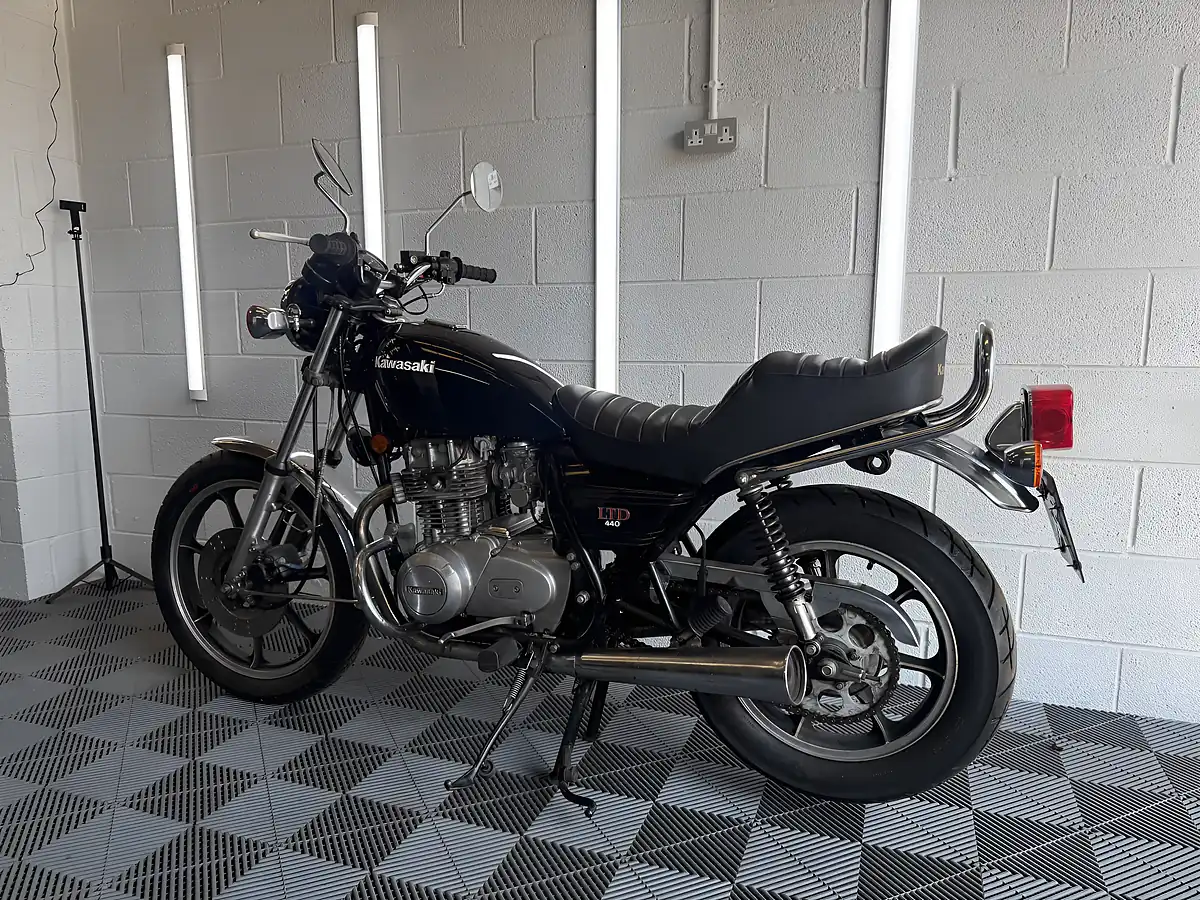 Used 1980 Kawasaki Ltd Black - Interior and Exterior details 16