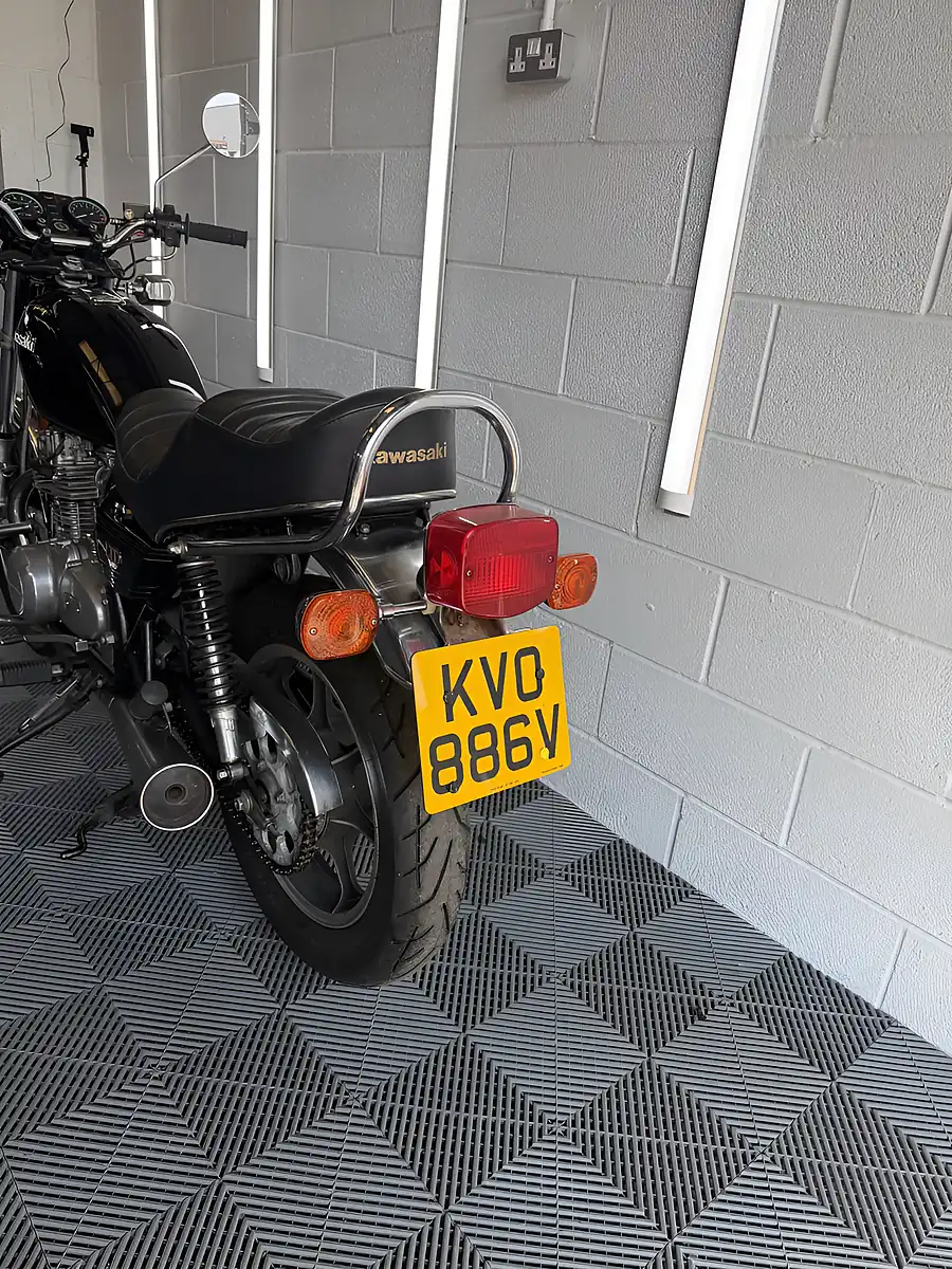 Used 1980 Kawasaki Ltd Black - Interior and Exterior details 18