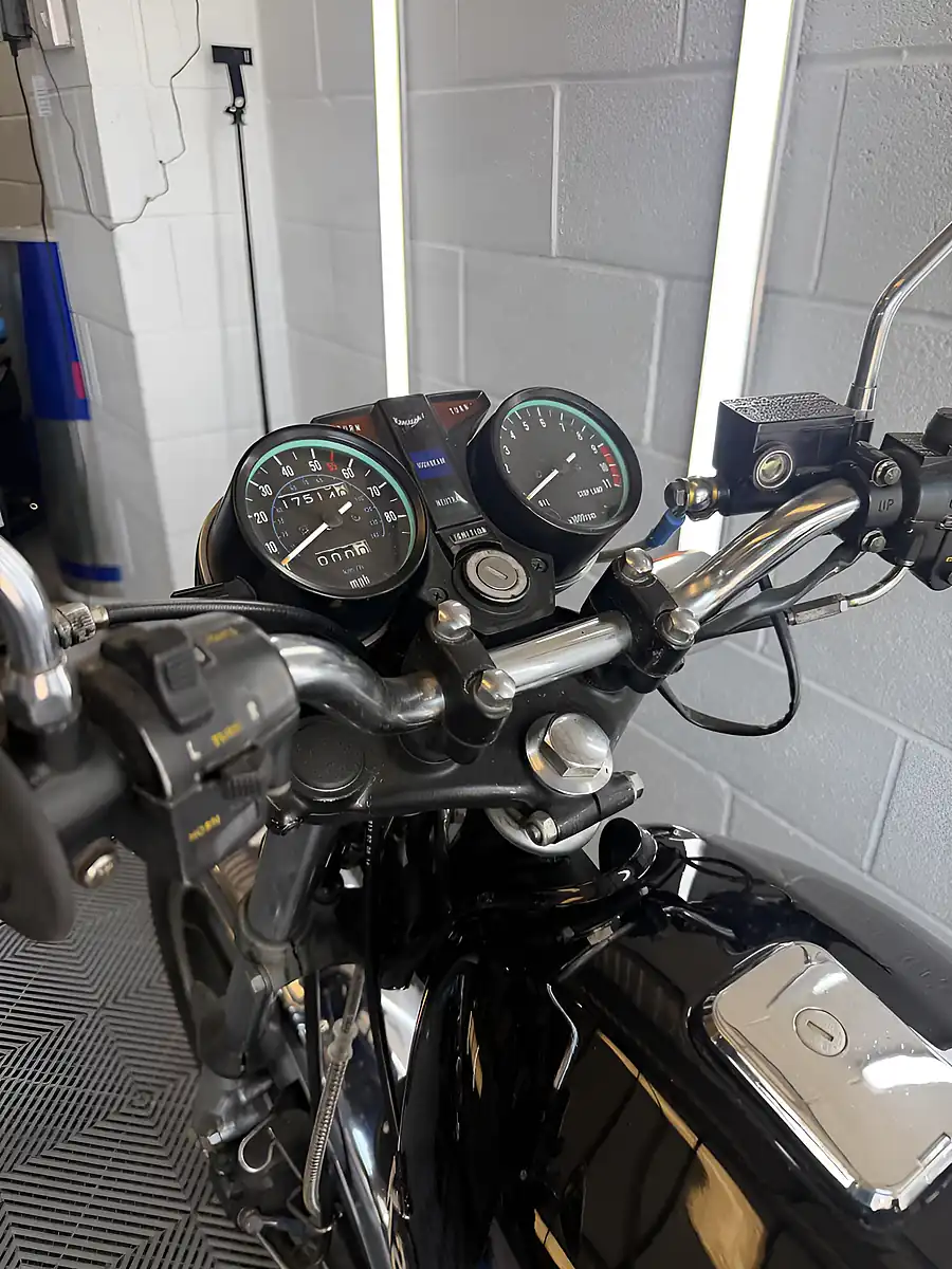 Used 1980 Kawasaki Ltd Black - Interior and Exterior details 20