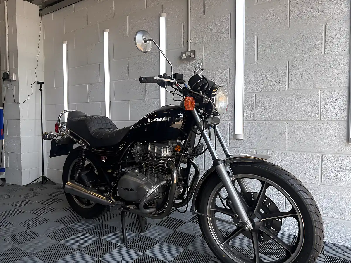 Used 1980 Kawasaki Ltd Black - Interior and Exterior details 5