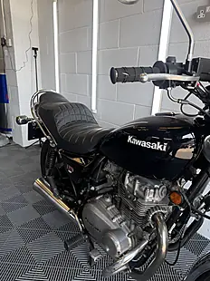 Used 1980 Kawasaki Ltd Black - Interior and Exterior details 9