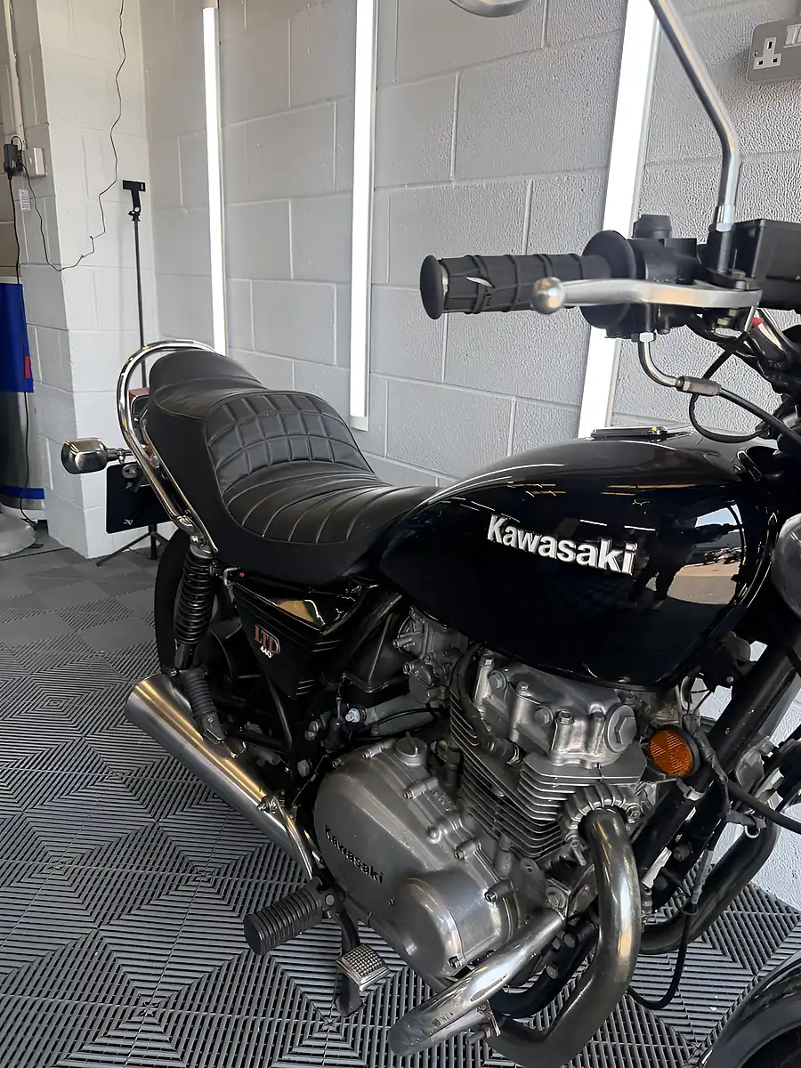 Used 1980 Kawasaki Ltd Black - Interior and Exterior details 9