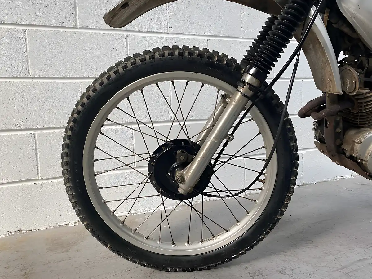 Used 1981 Honda XL250S Silver - Interior and Exterior details 13