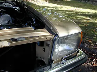 Used 1981 Mercedes-Benz Sl R107 Classic Gold - Interior and Exterior details 19