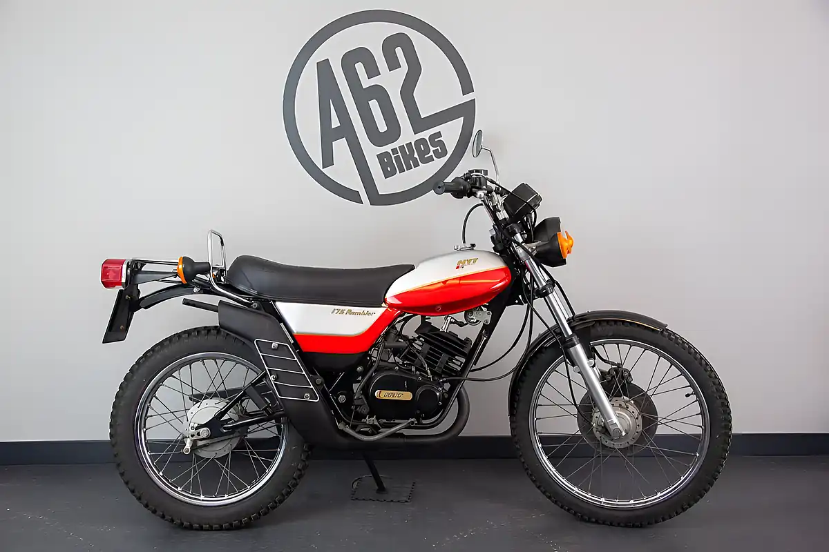 Used 1981 Norton NVT175 Rambler Silver - Interior and Exterior details 4