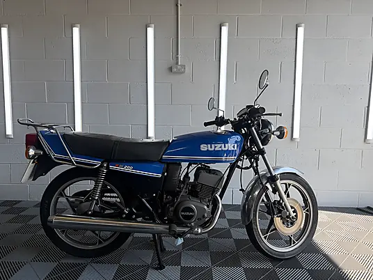 2020 Suzuki XF Classic X5