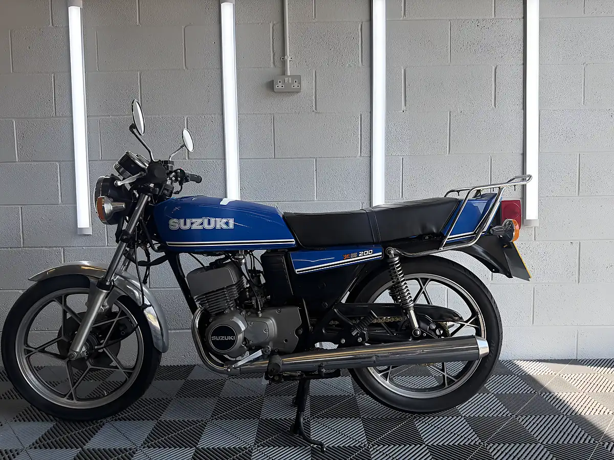 Used 1981 Suzuki Xf Classic X5 Blue - Interior and Exterior details 14