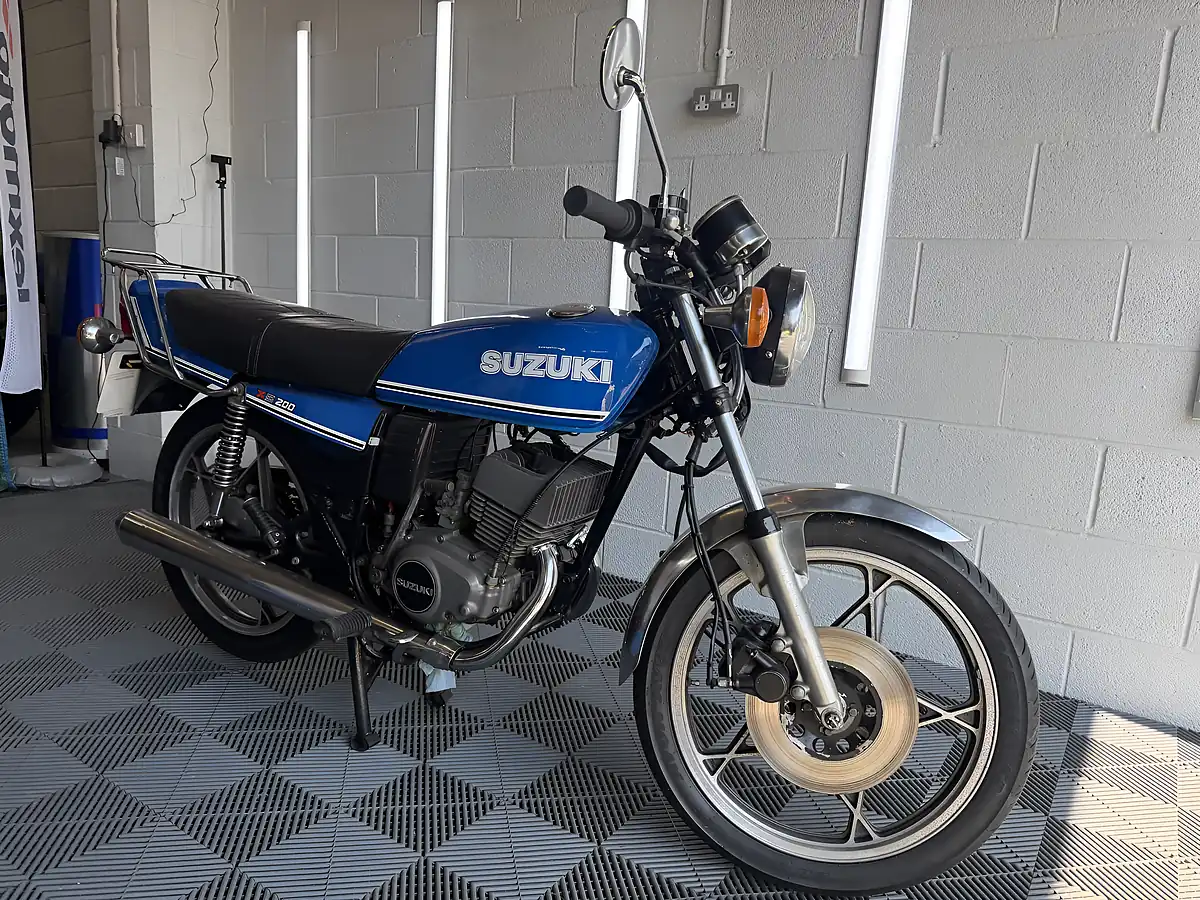 Used 1981 Suzuki Xf Classic X5 Blue - Interior and Exterior details 6